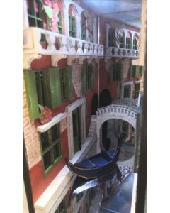 Book Nook Intrigue® Venice Scene