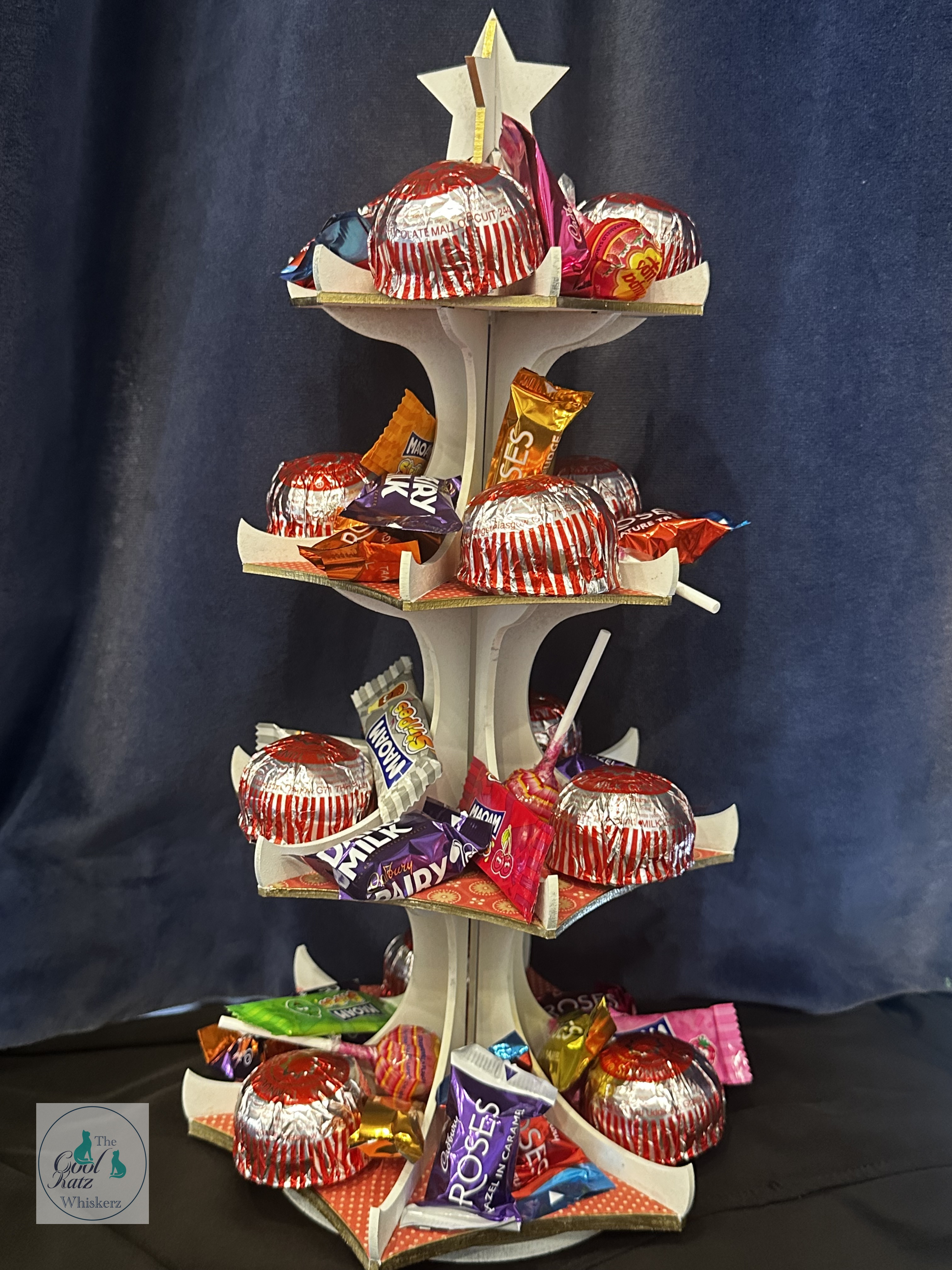 ELIZABETH'S TREAT TREE